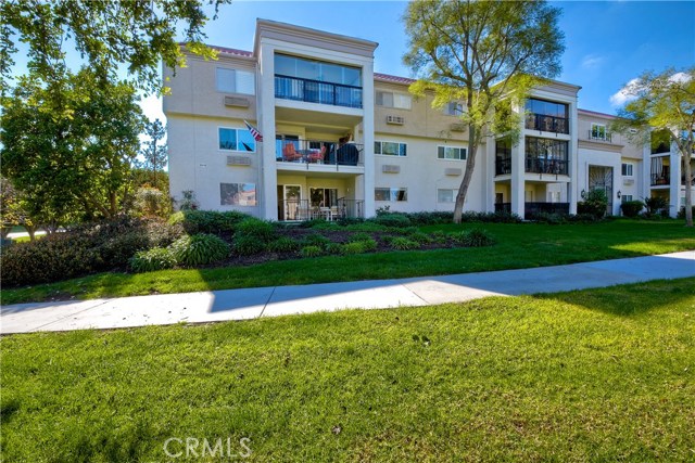 Photo of 5518 Paseo Del Lago #1H, Laguna Woods, CA 92637