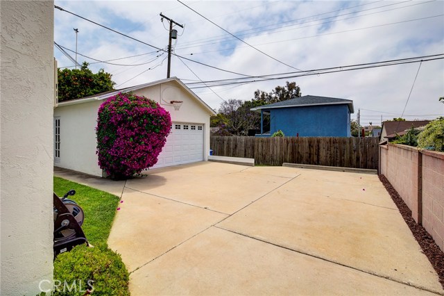 2602 Fisk Lane, Redondo Beach, California 90278, 3 Bedrooms Bedrooms, ,1 BathroomBathrooms,Residential,Sold,Fisk,SB18134687