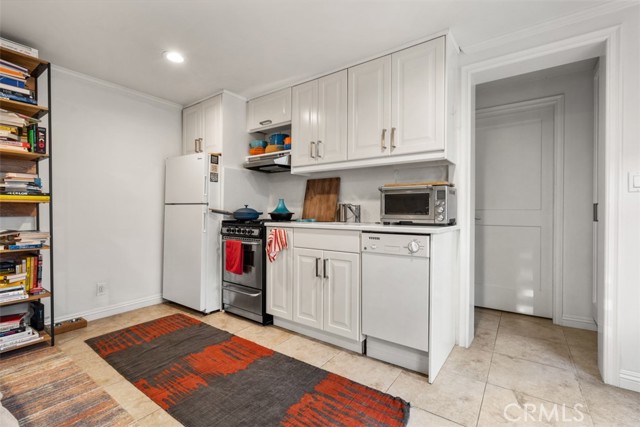 200 Gull Street, Manhattan Beach, California 90266, 3 Bedrooms Bedrooms, ,1 BathroomBathrooms,Residential,Sold,Gull,OC21063409