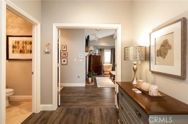 231 Helberta Avenue, Redondo Beach, California 90277, 4 Bedrooms Bedrooms, ,2 BathroomsBathrooms,Residential,Sold,Helberta,SB19006970