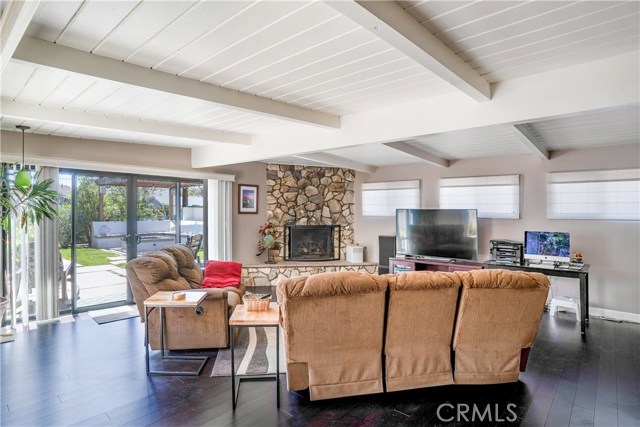 3011 Johnston Avenue, Redondo Beach, California 90278, 2 Bedrooms Bedrooms, ,3 BathroomsBathrooms,Residential,Sold,Johnston,SB19126710