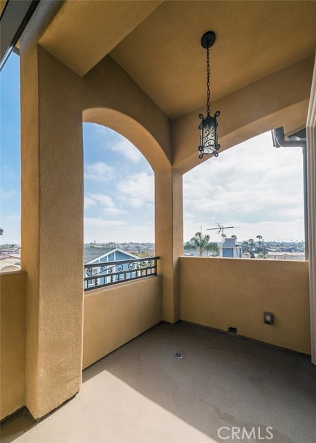 1806 Speyer Lane, Redondo Beach, California 90278, 4 Bedrooms Bedrooms, ,4 BathroomsBathrooms,Residential,Sold,Speyer,OC18117094