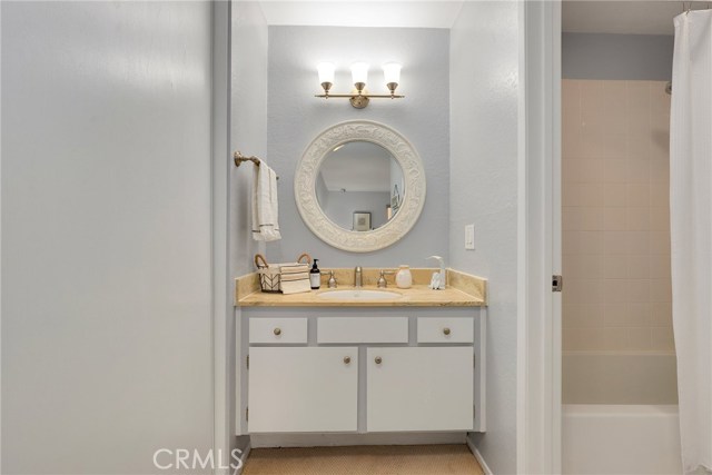 555 Esplanade, Redondo Beach, California 90277, 2 Bedrooms Bedrooms, ,2 BathroomsBathrooms,Residential,Sold,Esplanade,SB21016933