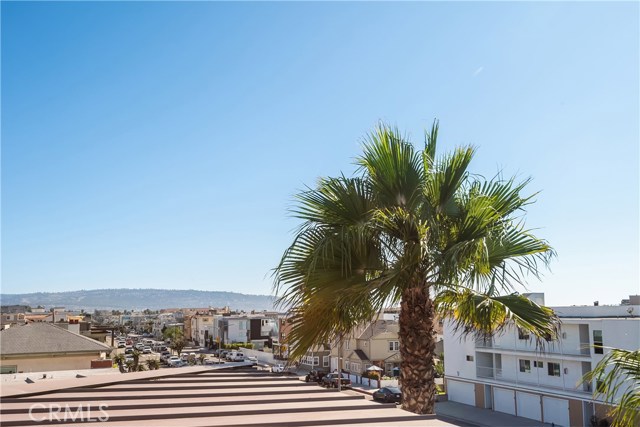 100 8th Street, Hermosa Beach, California 90254, 2 Bedrooms Bedrooms, ,1 BathroomBathrooms,Residential,Sold,8th,SB20203822