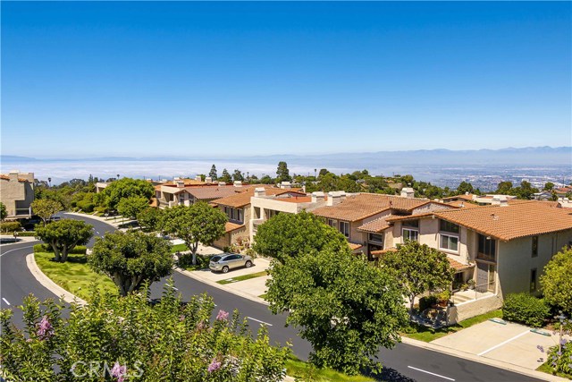 17 Hilltop Circle, Rancho Palos Verdes, California 90275, 2 Bedrooms Bedrooms, ,2 BathroomsBathrooms,Residential,Sold,Hilltop,SB19196809