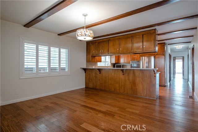 Dining room off of kitchen