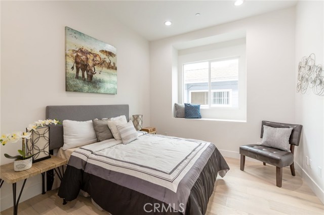 Spacious bedroom