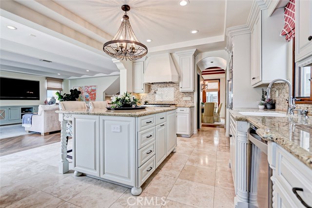 1406 Laurel Avenue, Manhattan Beach, California 90266, 5 Bedrooms Bedrooms, ,5 BathroomsBathrooms,Residential,Sold,Laurel,SB21049617