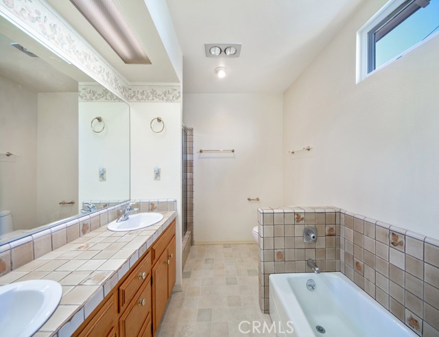 4 Bed Home for Sale in Burbank, California
