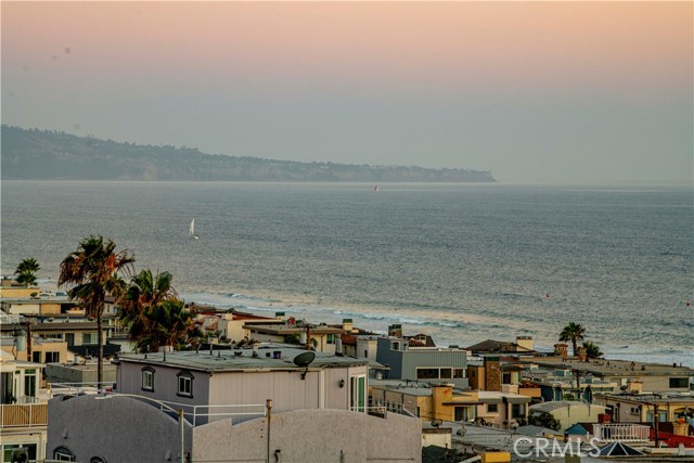 4109 Crest Drive, Manhattan Beach, California 90266, 3 Bedrooms Bedrooms, ,4 BathroomsBathrooms,Residential,Sold,Crest,SB20133753