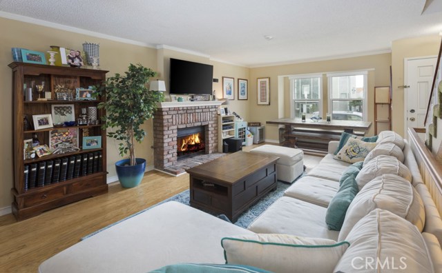 106 Monterey Boulevard, Hermosa Beach, California 90254, 2 Bedrooms Bedrooms, ,1 BathroomBathrooms,Residential,Sold,Monterey,SB18077766