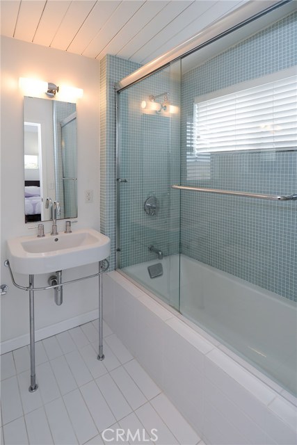3005 Manhattan Avenue, Hermosa Beach, California 90254, 3 Bedrooms Bedrooms, ,3 BathroomsBathrooms,Residential,Sold,Manhattan,SB18091717