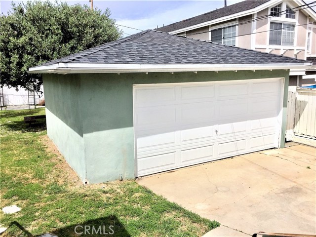 2207 Gates Avenue, Redondo Beach, California 90278, 3 Bedrooms Bedrooms, ,2 BathroomsBathrooms,Residential,Sold,Gates,SB17082379