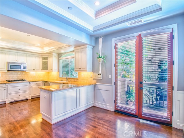 2417 Carnegie Lane, Redondo Beach, California 90278, 3 Bedrooms Bedrooms, ,2 BathroomsBathrooms,Residential,Sold,Carnegie,NP20074275