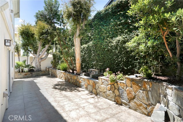 1917 Huntington Lane, Redondo Beach, California 90278, 4 Bedrooms Bedrooms, ,2 BathroomsBathrooms,Residential,Sold,Huntington,SB20106690