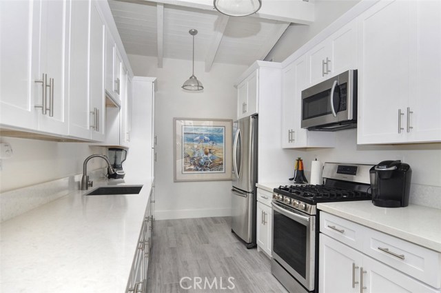 Photo of 562 Glorieta, Newport Beach, CA 92660