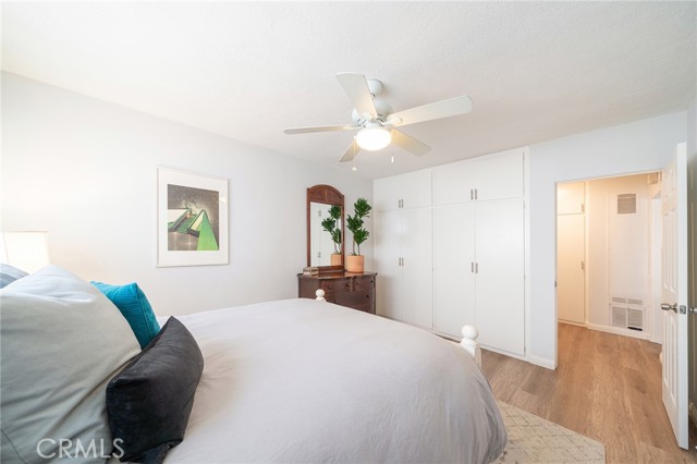1 Bed Home for Sale in Los Feliz, California