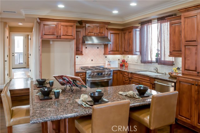 123 Guadalupe Avenue, Redondo Beach, California 90277, 4 Bedrooms Bedrooms, ,3 BathroomsBathrooms,Residential,Sold,Guadalupe,PV18040151