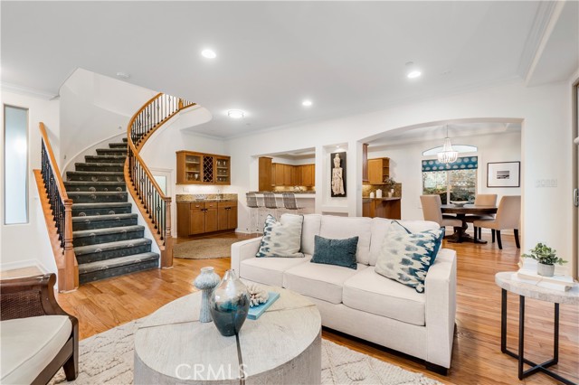 2205 Bataan Road, Redondo Beach, California 90278, 4 Bedrooms Bedrooms, ,2 BathroomsBathrooms,Residential,Sold,Bataan,SB21028116
