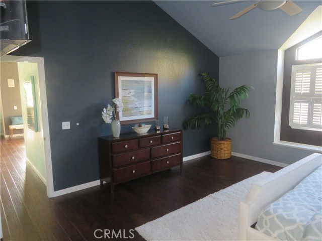 202 Helberta Avenue, Redondo Beach, California 90277, 3 Bedrooms Bedrooms, ,2 BathroomsBathrooms,Residential,Sold,Helberta,SB17212685