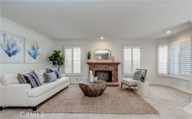 513 Camino Real, Redondo Beach, California 90277, 5 Bedrooms Bedrooms, ,2 BathroomsBathrooms,Residential,Sold,Camino Real,SB20152280