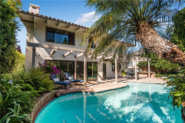 1908 Via Estudillo, Palos Verdes Estates, California 90274, 5 Bedrooms Bedrooms, ,4 BathroomsBathrooms,Residential,Sold,Via Estudillo,PV19246110