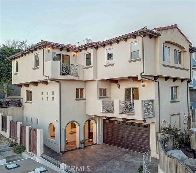 1931 Nelson Avenue, Redondo Beach, California 90278, 5 Bedrooms Bedrooms, ,3 BathroomsBathrooms,Residential,Sold,Nelson,SB19085499