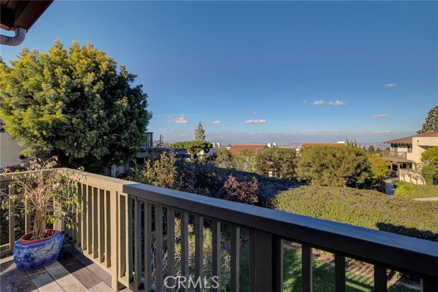 95 Cypress Way, Rolling Hills Estates, California 90274, 3 Bedrooms Bedrooms, ,3 BathroomsBathrooms,Residential,Sold,Cypress,SB18047500