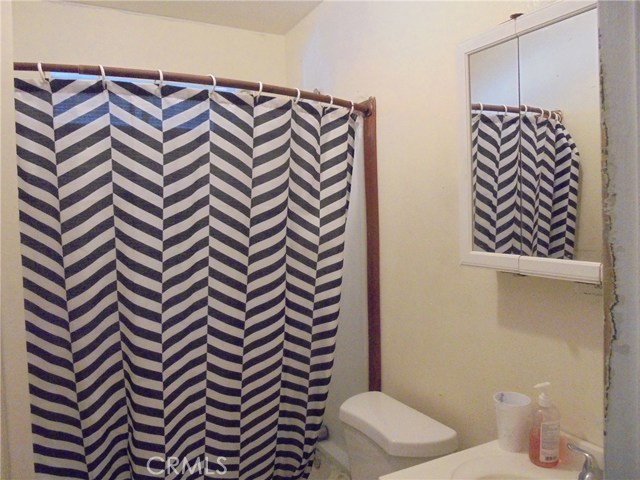  Income Home for Sale in Los Angeles, California