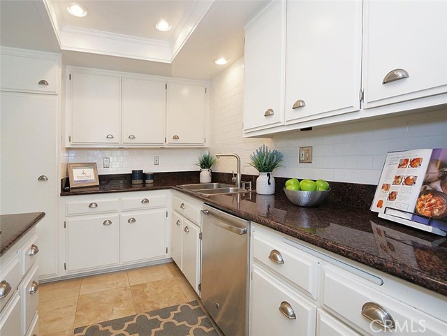 2000 Mathews Avenue, Redondo Beach, California 90278, 2 Bedrooms Bedrooms, ,1 BathroomBathrooms,Residential,Sold,Mathews,PV21107703 2000 Mathews Avenue, Redondo Beach, California 90278, 2 Bedrooms Bedrooms, ,1 BathroomBathrooms,Residential,Sold,Mathews,PV21107703