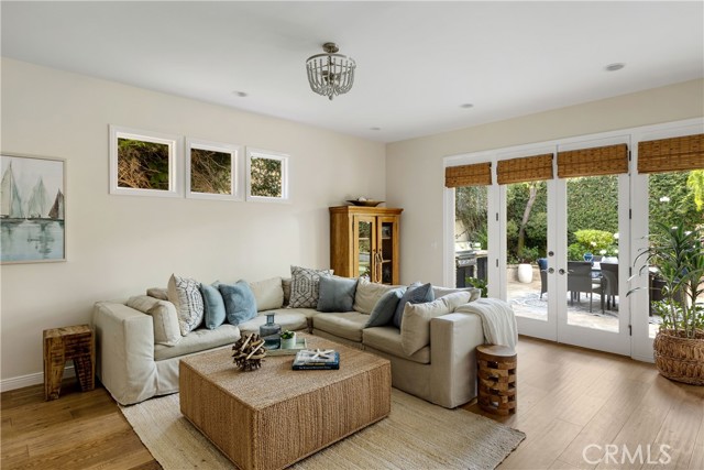 717 29th Street, Manhattan Beach, California 90266, 5 Bedrooms Bedrooms, ,4 BathroomsBathrooms,Residential,Sold,29th,SB21147466