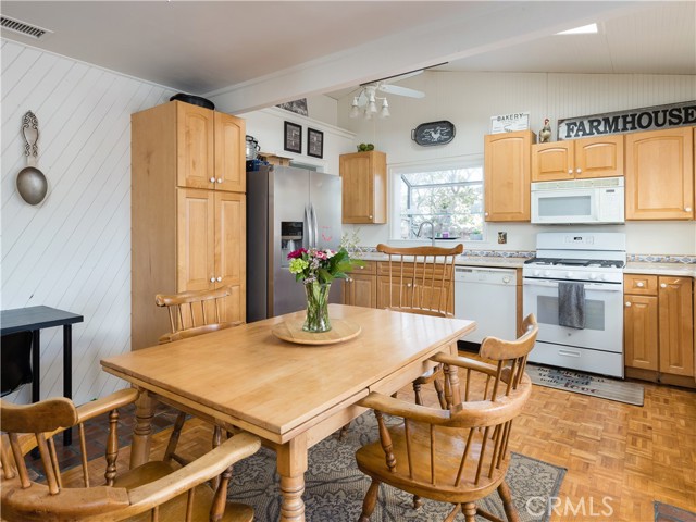 1142 23rd Street, Manhattan Beach, California 90266, 3 Bedrooms Bedrooms, ,1 BathroomBathrooms,Residential,Sold,23rd,SB21029088