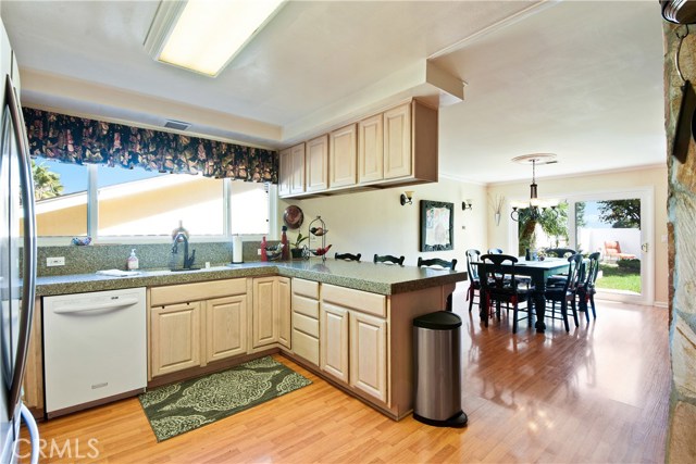1884 Peninsula Verde Drive, Rancho Palos Verdes, California 90275, 3 Bedrooms Bedrooms, ,2 BathroomsBathrooms,Residential,Sold,Peninsula Verde,PV18216165