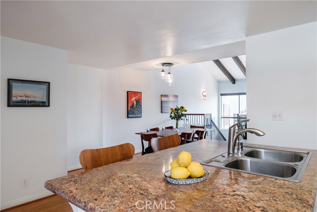 842 1st Street, Hermosa Beach, California 90254, 2 Bedrooms Bedrooms, ,3 BathroomsBathrooms,Residential,Sold,1st,SB20131143