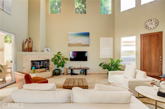 1303 Rindge Lane, Redondo Beach, California 90278, 4 Bedrooms Bedrooms, ,3 BathroomsBathrooms,Residential,Sold,Rindge,SB21073831