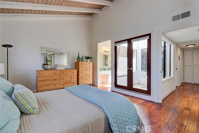 2607 Nelson Avenue, Redondo Beach, California 90278, 2 Bedrooms Bedrooms, ,1 BathroomBathrooms,Residential,Sold,Nelson,SB19227271