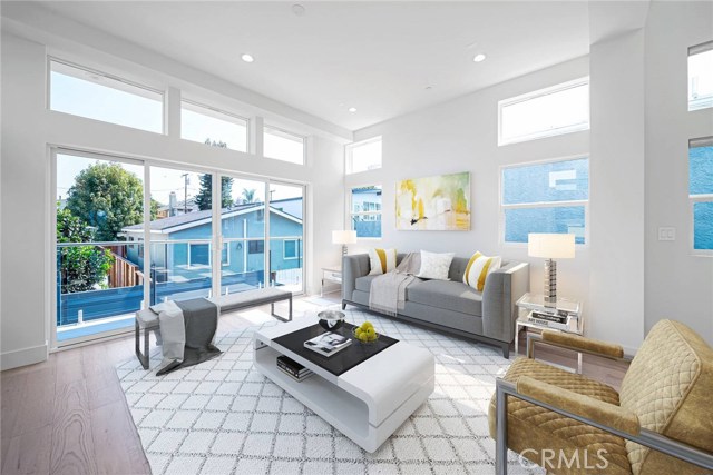 1756 Dixon, Redondo Beach, California 90278, 3 Bedrooms Bedrooms, ,4 BathroomsBathrooms,Residential,Sold,Dixon,SB20223593