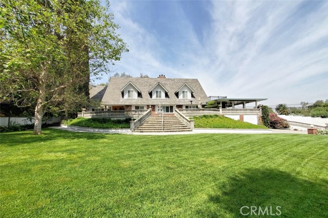 Photo of 111 S Royal Oak Road, Anaheim Hills, CA 92807