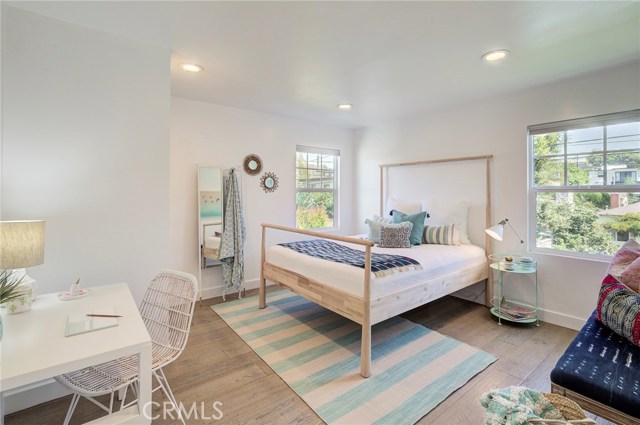 3528 Maple Avenue, Manhattan Beach, California 90266, 3 Bedrooms Bedrooms, ,2 BathroomsBathrooms,Residential,Sold,Maple,SB18217502