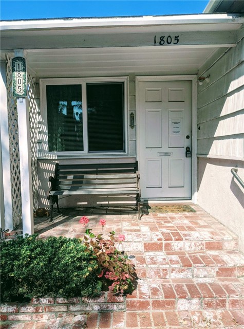 1805 Laurel Avenue, Manhattan Beach, California 90266, 2 Bedrooms Bedrooms, ,1 BathroomBathrooms,Residential,Sold,Laurel,SB21081849