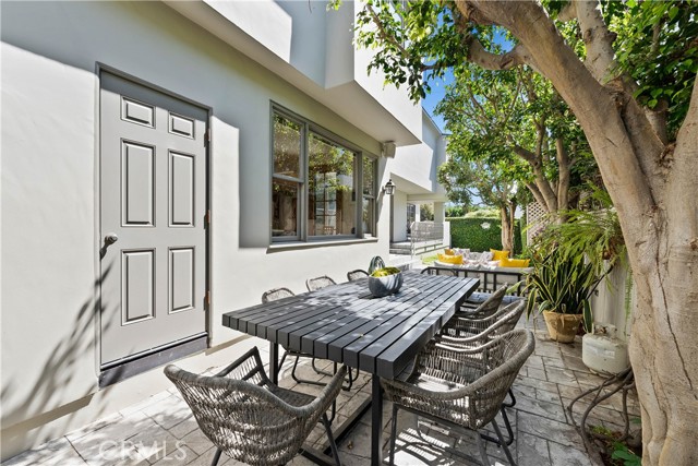 2304 Grandview Avenue, Manhattan Beach, California 90266, 5 Bedrooms Bedrooms, ,3 BathroomsBathrooms,Residential,Sold,Grandview,SB21160236