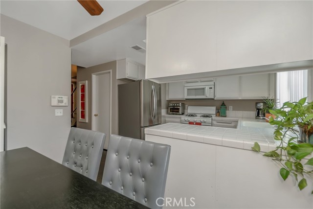 2 Bed Home for Sale in Valley Village, California