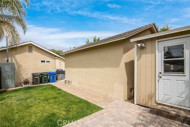 719 Maria Avenue, Redondo Beach, California 90277, 3 Bedrooms Bedrooms, ,2 BathroomsBathrooms,Residential,Sold,Maria,SB19111857