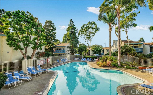 605 Prospect Avenue, Redondo Beach, California 90277, 1 Bedroom Bedrooms, ,1 BathroomBathrooms,Residential,Sold,Prospect,PV21160727