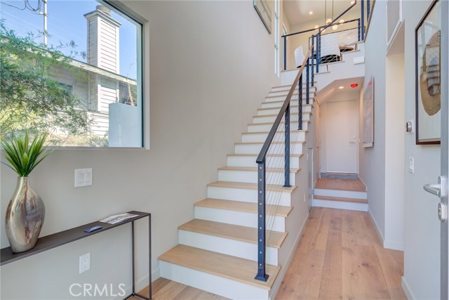 102 Prospect Avenue, Redondo Beach, California 90277, 3 Bedrooms Bedrooms, ,1 BathroomBathrooms,Residential,Sold,Prospect,SB19223229