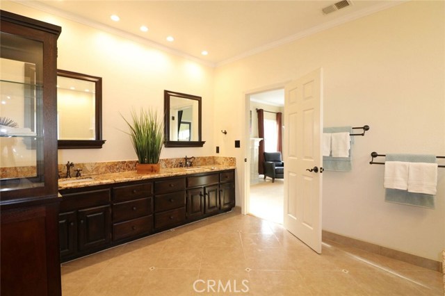 1913 Spreckels Lane, Redondo Beach, California 90278, 4 Bedrooms Bedrooms, ,2 BathroomsBathrooms,Residential,Sold,Spreckels,SB18144314