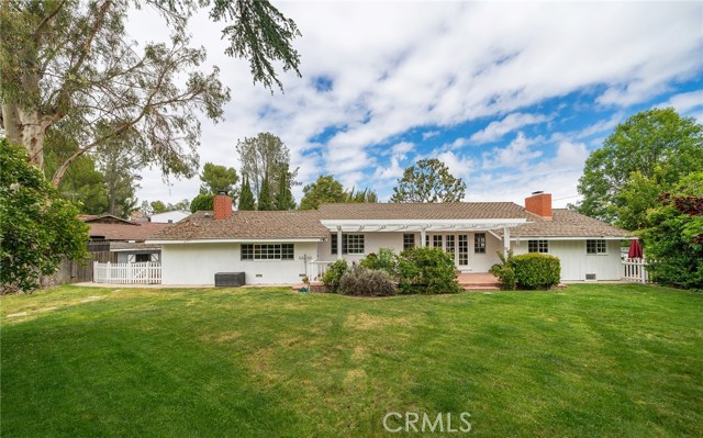 15 Strawberry Lane, Rolling Hills Estates, California 90274, 3 Bedrooms Bedrooms, ,2 BathroomsBathrooms,Residential,Sold,Strawberry,PV19087901