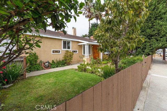 2022 Ernest Avenue, Redondo Beach, California 90278, 3 Bedrooms Bedrooms, ,1 BathroomBathrooms,Residential,Sold,Ernest,PW20211052