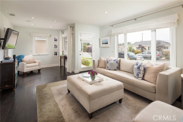 1504 Harkness Street, Manhattan Beach, California 90266, 3 Bedrooms Bedrooms, ,1 BathroomBathrooms,Residential,Sold,Harkness,SB17148374