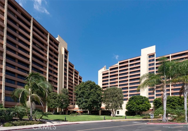 Photo of 24055 Paseo del Lago #606, Laguna Woods, CA 92637